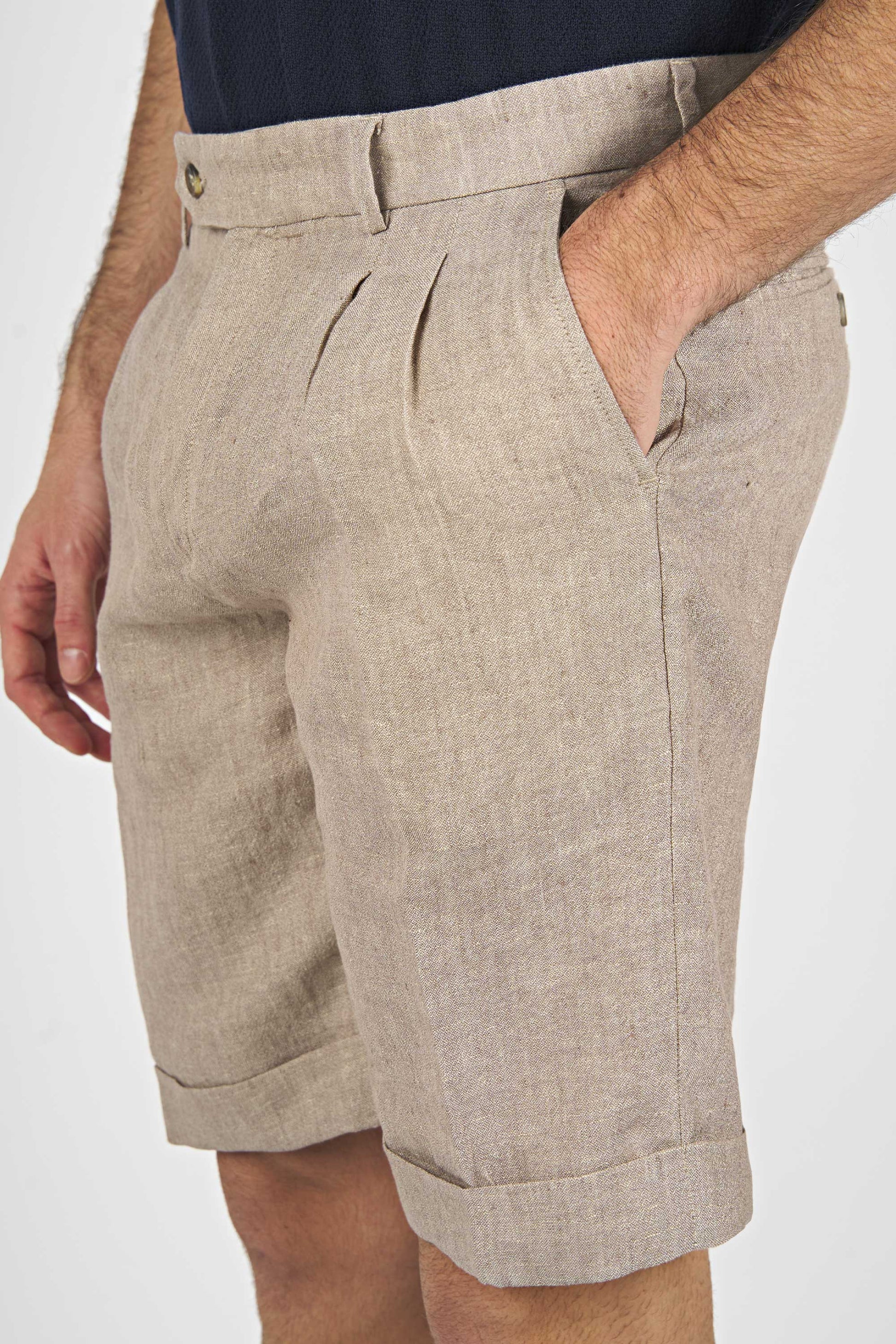 Double Pleated Linen Shorts - MONTEZEMOLO