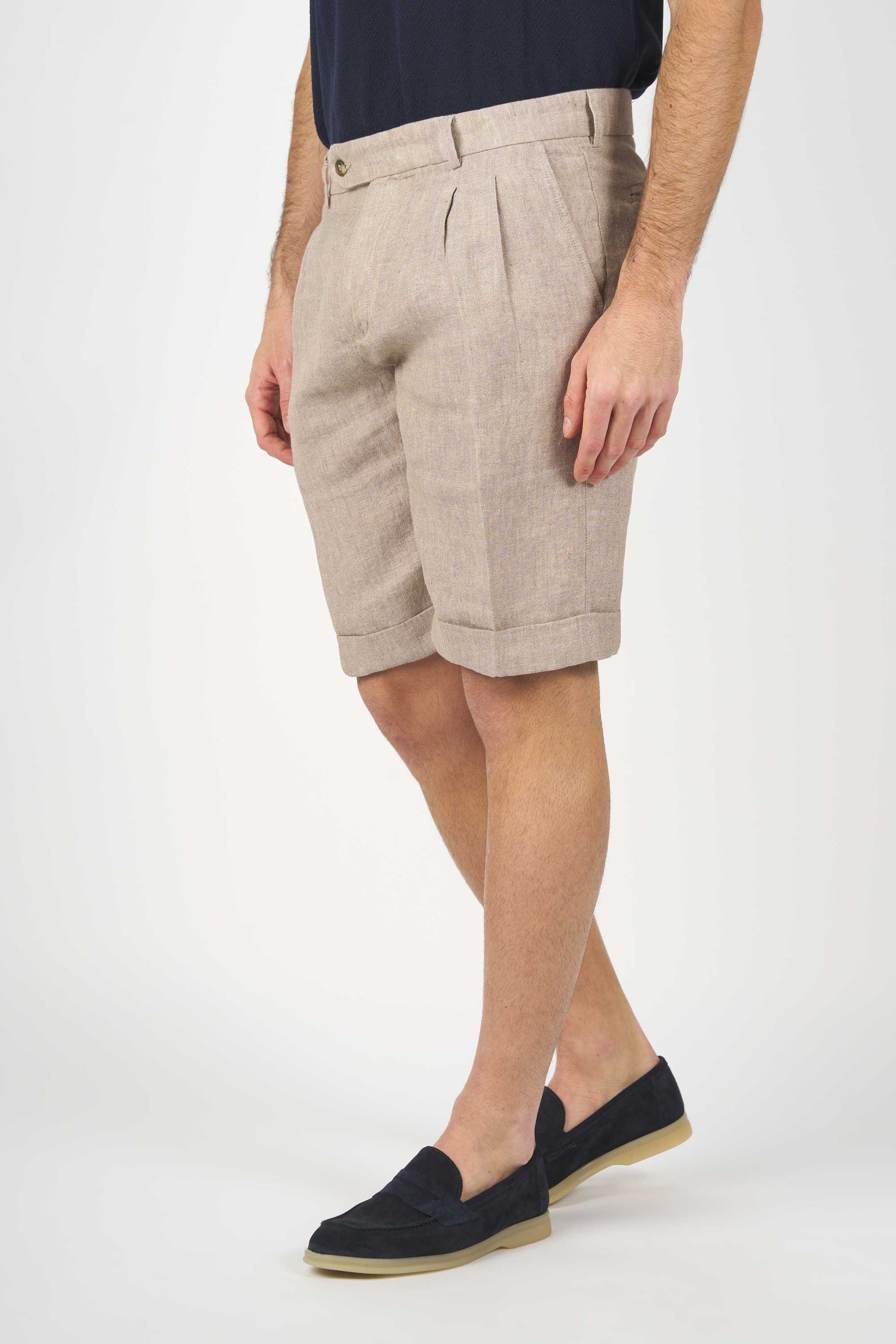 Double Pleated Linen Shorts - MONTEZEMOLO