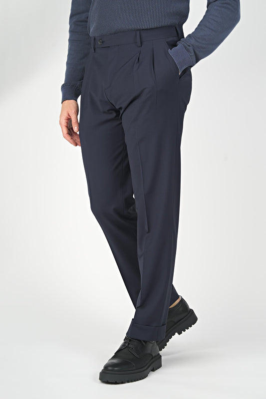 Pantaloni in lana bi-stretch con doppia pinces
