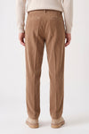 Pantaloni in velluto a coste con doppia pince