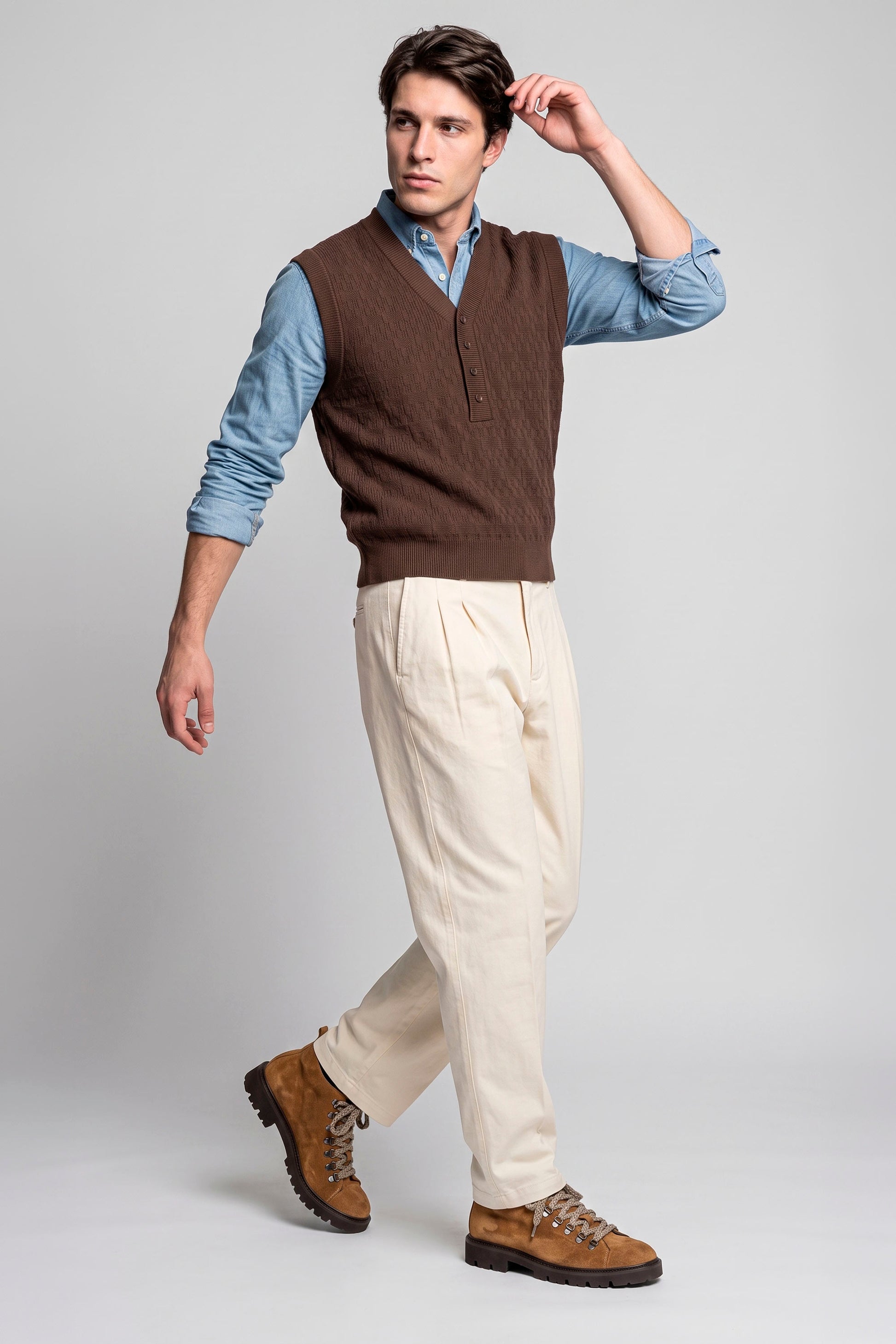 Pure Merino Wool V-Neck Vest - MONTEZEMOLO
