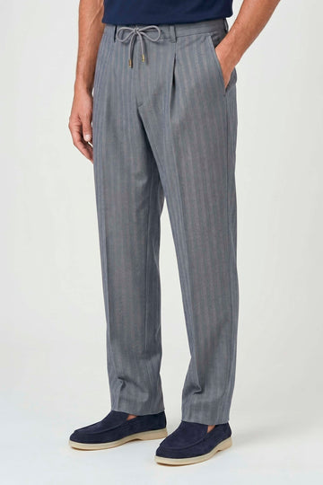 Pantalone con coulisse in tessuto a resca